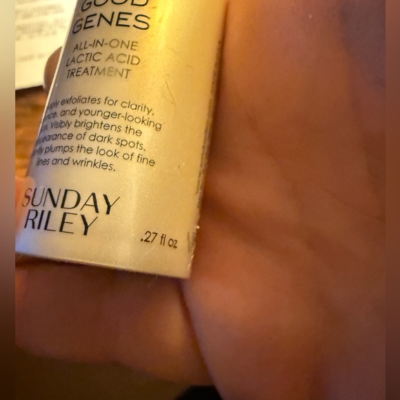 ❤️ 3/$25 Sunday Riley GOOD GENES ALL-IN-ONE LACTIC ACID TREATMENT - Picture 3 of 4